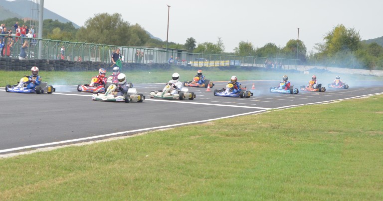 Queen Cup Race 2012